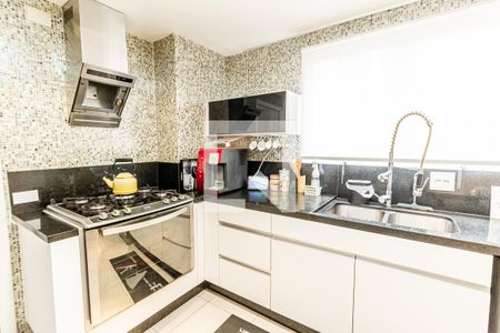 Apartamento à venda com 180m², 4 quartos e 3 vagasCozinha