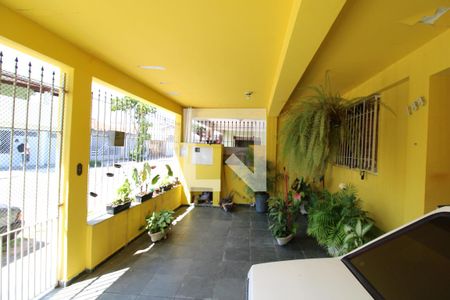 Casa à venda com 149m², 3 quartos e 2 vagasGaragem