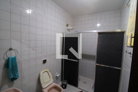 Casa à venda com 149m², 3 quartos e 2 vagasBanheiro