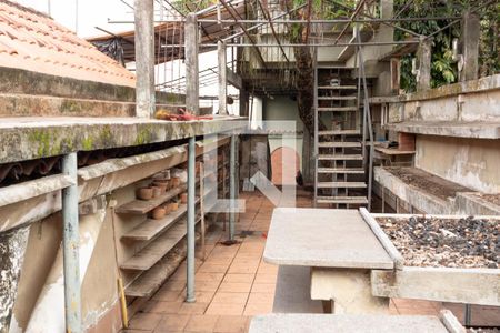 Casa à venda com 400m², 4 quartos e 1 vaga Casa à venda com 400m², 4 quartos e 1 vagaJardim