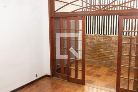 Casa à venda com 400m², 4 quartos e 1 vaga Casa à venda com 400m², 4 quartos e 1 vagaSala 1