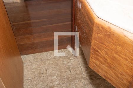 Casa à venda com 400m², 4 quartos e 1 vaga Casa à venda com 400m², 4 quartos e 1 vagaLavabo