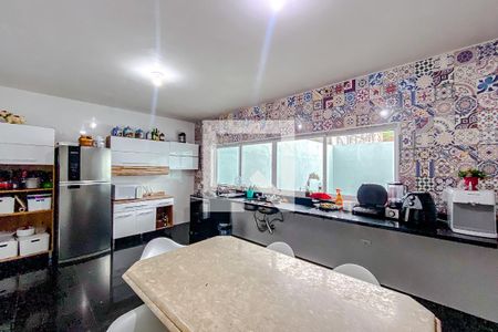 Casa para alugar com 470m², 3 quartos e NaN vagasCozinha