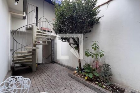 Casa à venda com 300m², 3 quartos e 2 vagasQuintal