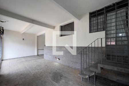 Casa à venda com 300m², 3 quartos e 2 vagasGaragem