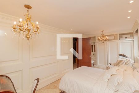 Apartamento à venda com 300m², 3 quartos e 5 vagas Apartamento à venda com 300m², 3 quartos e 5 vagasQuarto 2