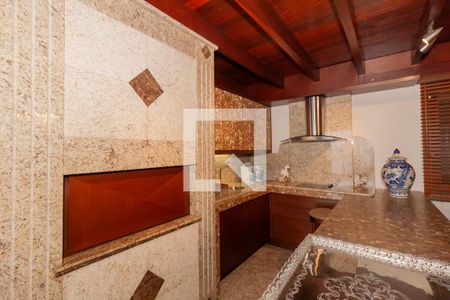 Apartamento à venda com 300m², 3 quartos e 5 vagas Apartamento à venda com 300m², 3 quartos e 5 vagasChurrasqueira