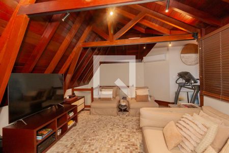 Apartamento à venda com 300m², 3 quartos e 5 vagas Apartamento à venda com 300m², 3 quartos e 5 vagasSala 2