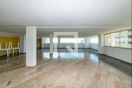 Apartamento à venda com 145m², 4 quartos e 3 vagasÁrea comum - Salão de festas