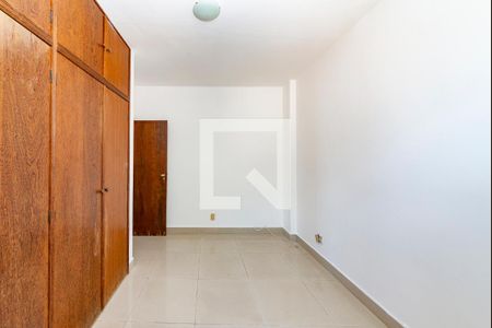 Apartamento à venda com 145m², 4 quartos e 3 vagasQuarto 4