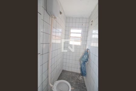 Banheiro de casa para alugar com 1 quarto, 40m² em Vila Primavera, São Paulo