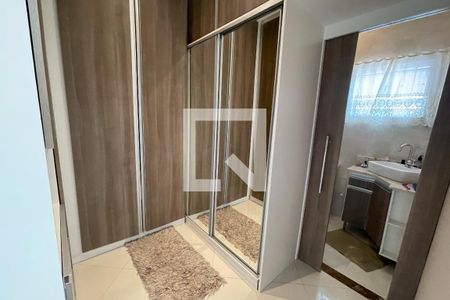 Casa para alugar com 250m², 3 quartos e sem vagaCloset