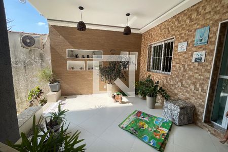 Casa para alugar com 250m², 3 quartos e sem vagaVaranda