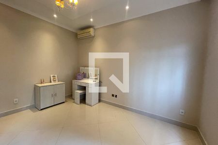 Casa para alugar com 250m², 3 quartos e sem vagaQuarto 2