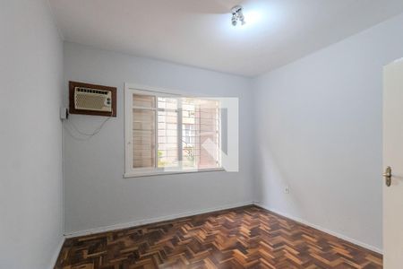 Quarto 1 de apartamento para alugar com 2 quartos, 59m² em Menino Deus, Porto Alegre