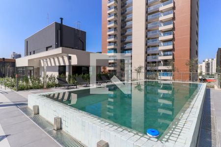 Studio para alugar com 24m², 1 quarto e sem vaga Studio para alugar com 24m², 1 quarto e sem vagaÁrea comum - Piscina