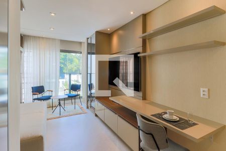 Sala/Quarto de kitnet/studio à venda com 1 quarto, 24m² em Campo Belo, São Paulo