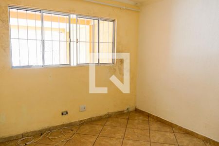 sala de casa para alugar com 3 quartos, 92m² em Metalúrgicos, Osasco
