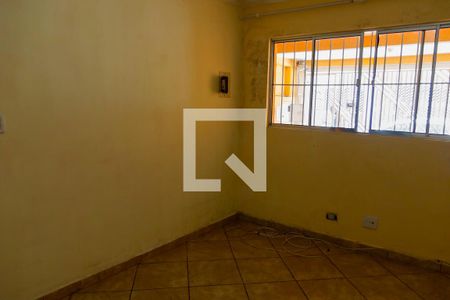 sala de casa para alugar com 3 quartos, 92m² em Metalúrgicos, Osasco