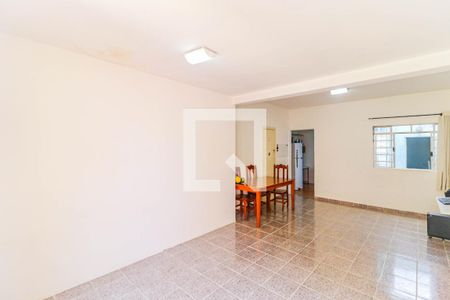 Sala de casa à venda com 3 quartos, 113m² em Chácara Santo Antônio (zona Sul), São Paulo