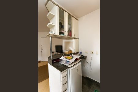 Studio - sala- cozinha de kitnet/studio à venda com 1 quarto, 35m² em Vila Suzana, São Paulo