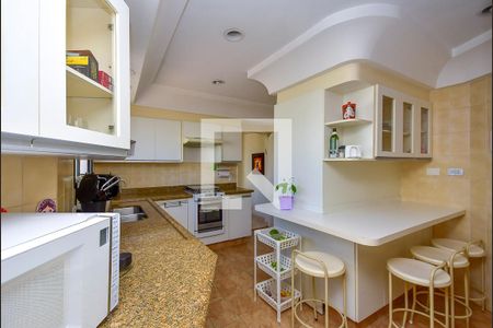 Apartamento à venda com 199m², 3 quartos e 3 vagas Apartamento à venda com 199m², 3 quartos e 3 vagasCozinha