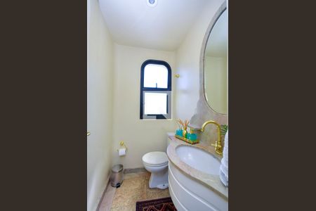 Apartamento à venda com 199m², 3 quartos e 3 vagas Apartamento à venda com 199m², 3 quartos e 3 vagasBanheiro 3