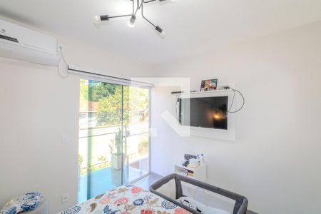 Casa de condomínio para alugar com 200m², 5 quartos e 1 vaga Casa de condomínio para alugar com 200m², 5 quartos e 1 vagaQuarto 4