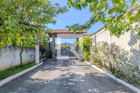 Casa de condomínio para alugar com 200m², 5 quartos e 1 vaga Casa de condomínio para alugar com 200m², 5 quartos e 1 vagaFachada e portaria