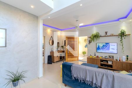 Sala de casa de condomínio para alugar com 5 quartos, 200m² em Campo Grande, Rio de Janeiro