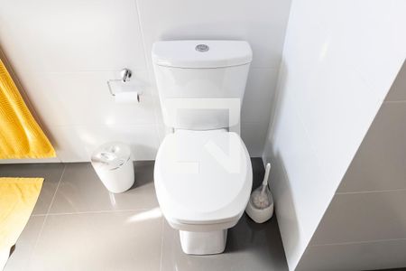 Casa de condomínio para alugar com 200m², 5 quartos e 1 vaga Casa de condomínio para alugar com 200m², 5 quartos e 1 vagaBanheiro do Quarto 4