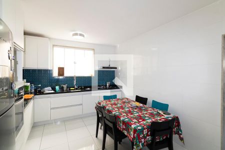 Casa de condomínio para alugar com 200m², 5 quartos e 1 vaga Casa de condomínio para alugar com 200m², 5 quartos e 1 vagaCozinha