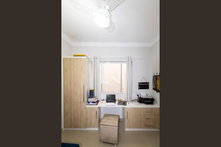 Casa de condomínio para alugar com 200m², 5 quartos e 1 vaga Casa de condomínio para alugar com 200m², 5 quartos e 1 vagaQuarto 5