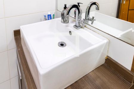 Casa de condomínio para alugar com 200m², 5 quartos e 1 vaga Casa de condomínio para alugar com 200m², 5 quartos e 1 vagaBanheiro Social