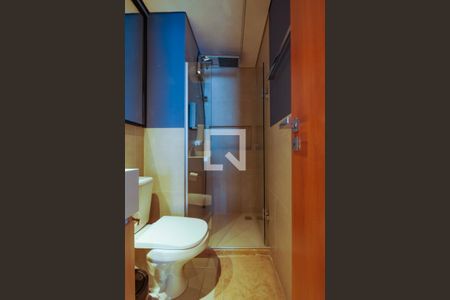Banheiro de apartamento para alugar com 1 quarto, 27m² em Barra, Salvador