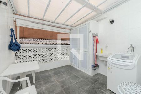 Apartamento à venda com 55m², 2 quartos e sem vagaSacada