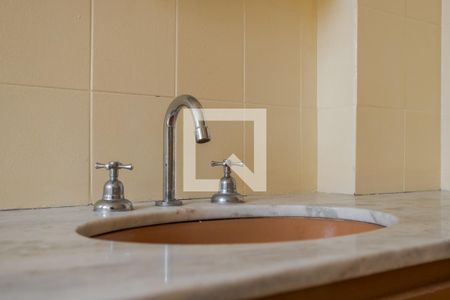 Apartamento à venda com 118m², 3 quartos e 1 vaga Apartamento à venda com 118m², 3 quartos e 1 vagaBanheiro Social