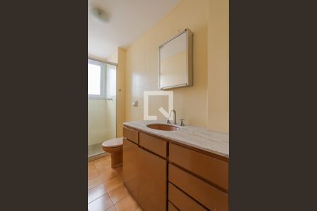 Apartamento à venda com 118m², 3 quartos e 1 vaga Apartamento à venda com 118m², 3 quartos e 1 vagaBanheiro Social