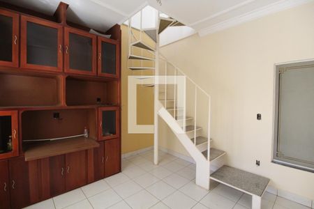 Sala 2 de casa para alugar com 5 quartos, 640m² em Tabajaras, Uberlândia