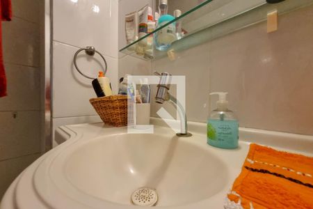 Apartamento à venda com 68m², 3 quartos e 1 vagaBanheiro Social