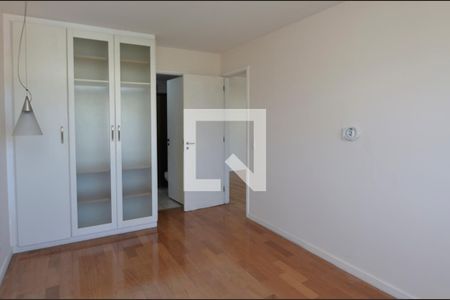 Apartamento para alugar com 82m², 2 quartos e 2 vagas Apartamento para alugar com 82m², 2 quartos e 2 vagasQuarto 2