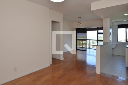Sala de apartamento para alugar com 2 quartos, 82m² em Barra da Tijuca, Rio de Janeiro