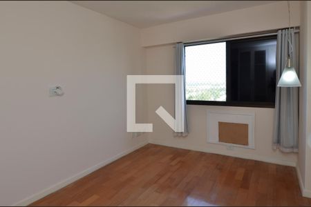 Apartamento para alugar com 82m², 2 quartos e 2 vagas Apartamento para alugar com 82m², 2 quartos e 2 vagasQuarto 2