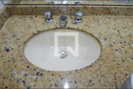 Apartamento para alugar com 82m², 2 quartos e 2 vagas Apartamento para alugar com 82m², 2 quartos e 2 vagasBanheiro 2