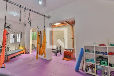 Casa à venda com 288m², 4 quartos e sem vaga Casa à venda com 288m², 4 quartos e sem vagaQuarto 01