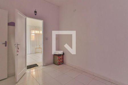 Casa à venda com 288m², 4 quartos e sem vaga Casa à venda com 288m², 4 quartos e sem vagaQuarto 2 Suite