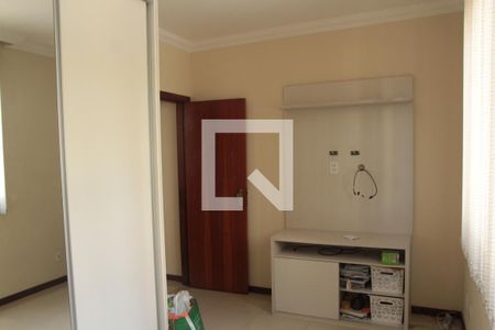 Quarto 1 de apartamento à venda com 2 quartos, 58m² em Rio Branco, Belo Horizonte
