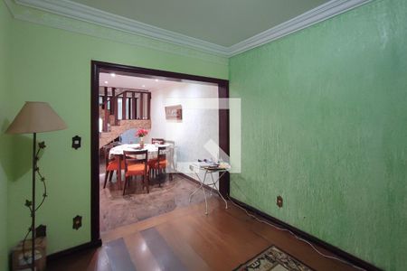 Sala TV de casa para alugar com 3 quartos, 304m² em Jardim Campos Eliseos, Campinas
