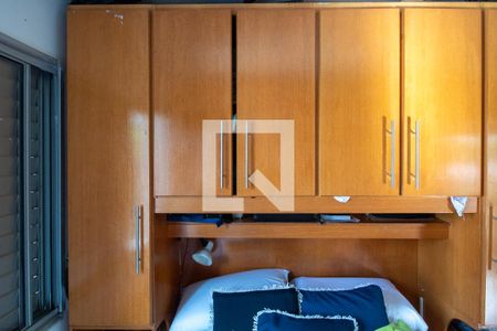 Quarto 2 - Armários de apartamento para alugar com 2 quartos, 54m² em Jardim Ouro Preto, São Paulo