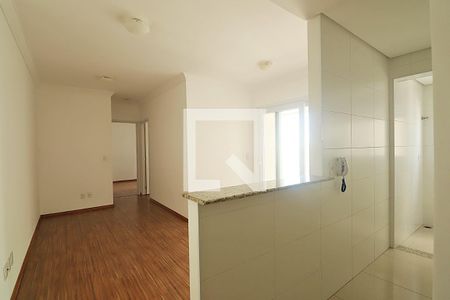 Sala de apartamento para alugar com 2 quartos, 58m² em Jardim, Santo André